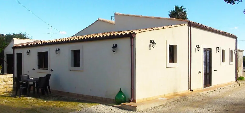 L'Antico Trappeto Holiday Home 노토